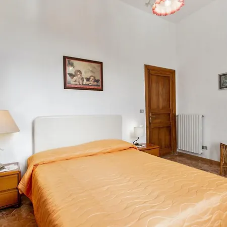 Apartment Spacious In With Mountain View. Cava De' Tirreni