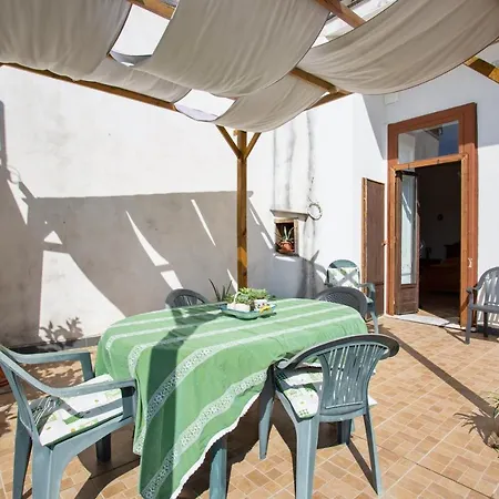 Spacious In With Mountain View. * Cava De' Tirreni